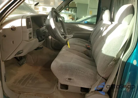 1996 Chevrolet Gmt-400 C1500 из США, поврежденный, VIN 1GCEC14R4TE111198